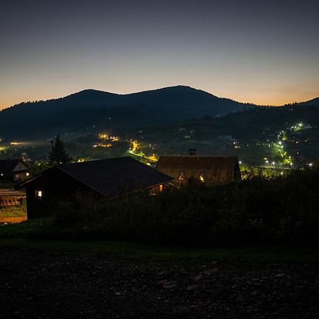 Hotel Lisoviy Zatyshok, Z Vidkrutum Litnim Baseynom Slavske Exterior foto