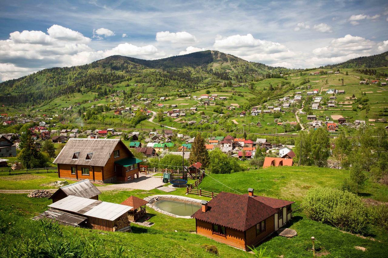Hotel Lisoviy Zatyshok, Z Vidkrutum Litnim Baseynom Slavske Exterior foto