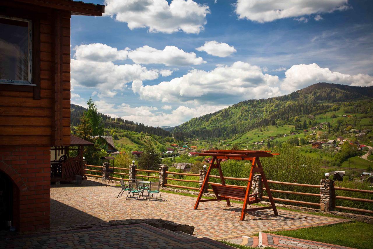 Hotel Lisoviy Zatyshok, Z Vidkrutum Litnim Baseynom Slavske Exterior foto